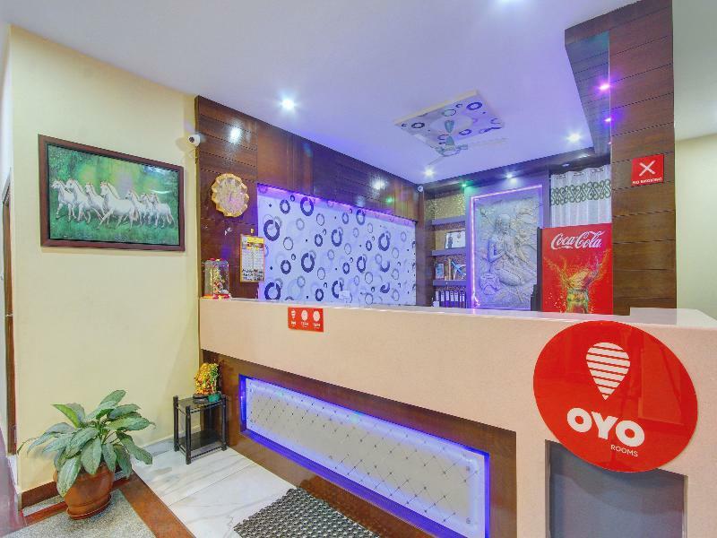 ホテル Oyo 7627 ロイヤル プラザ ハイデラバード エクステリア 写真