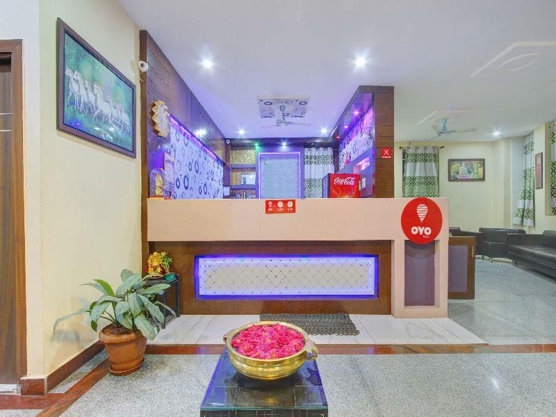 ホテル Oyo 7627 ロイヤル プラザ ハイデラバード エクステリア 写真